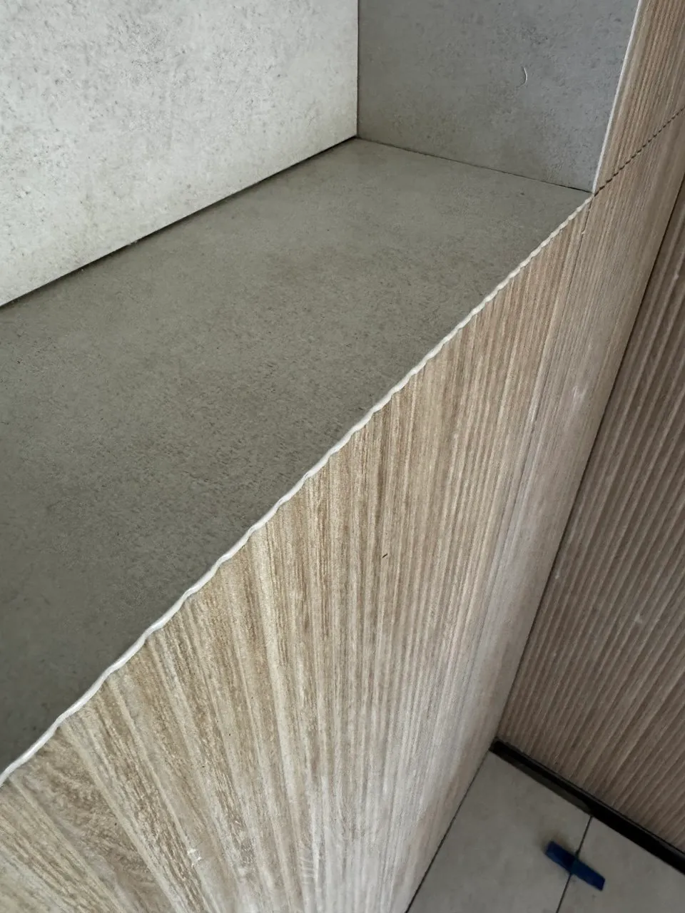 Układanie płytek w łazience — remont, Warszawa 21